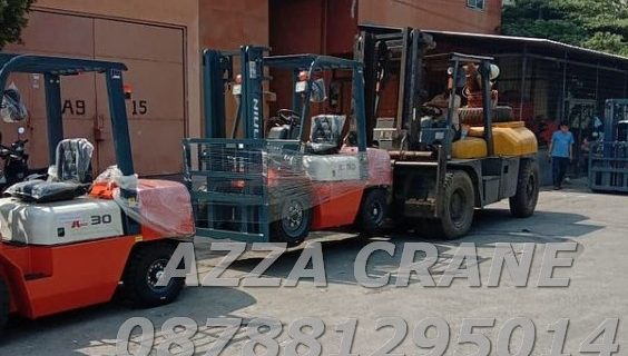 Sewa forklift di Tamansari Jakarta Barat 087881295014